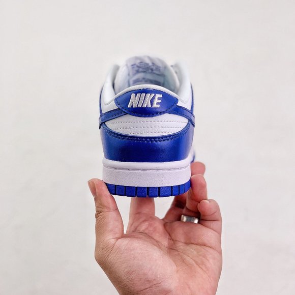 Nike low top sneakers - Picture 8 of 9